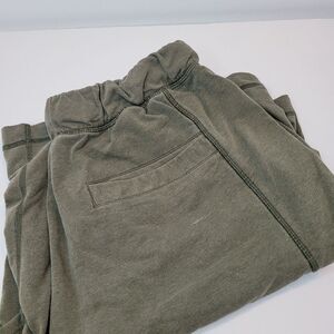 Lululemon, Green Athletic‎ Shorts, Drawstring, Size Large